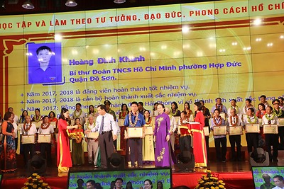 Gương cán bộ Đoàn học tập và làm theo tư tưởng, đạo đức, phong cách Hồ Chí Minh